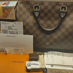 Louis Vuitton Speedy.